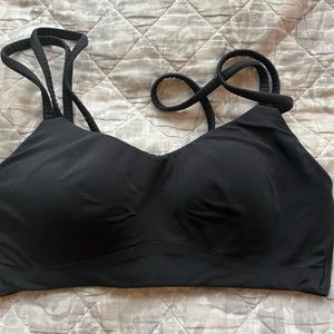 GREAT CONDITION LULULEMON BRA SIZE 4
